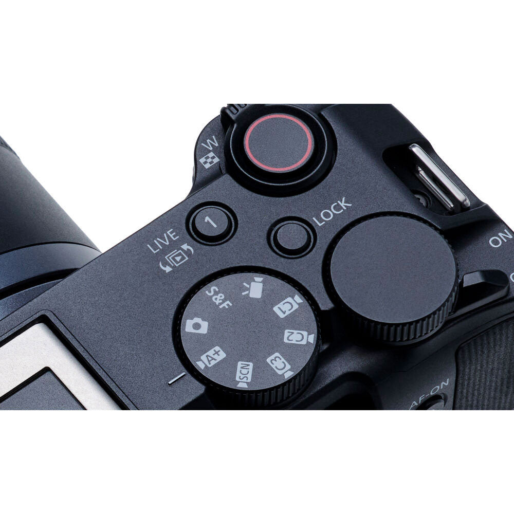 CANON EOS R50 V + RF-S 14-30 mm f/4-6,3 IS STM PZ + Poignée/Trépied HG-100TBR + Micro DM-E100 + Carte SD 128GO