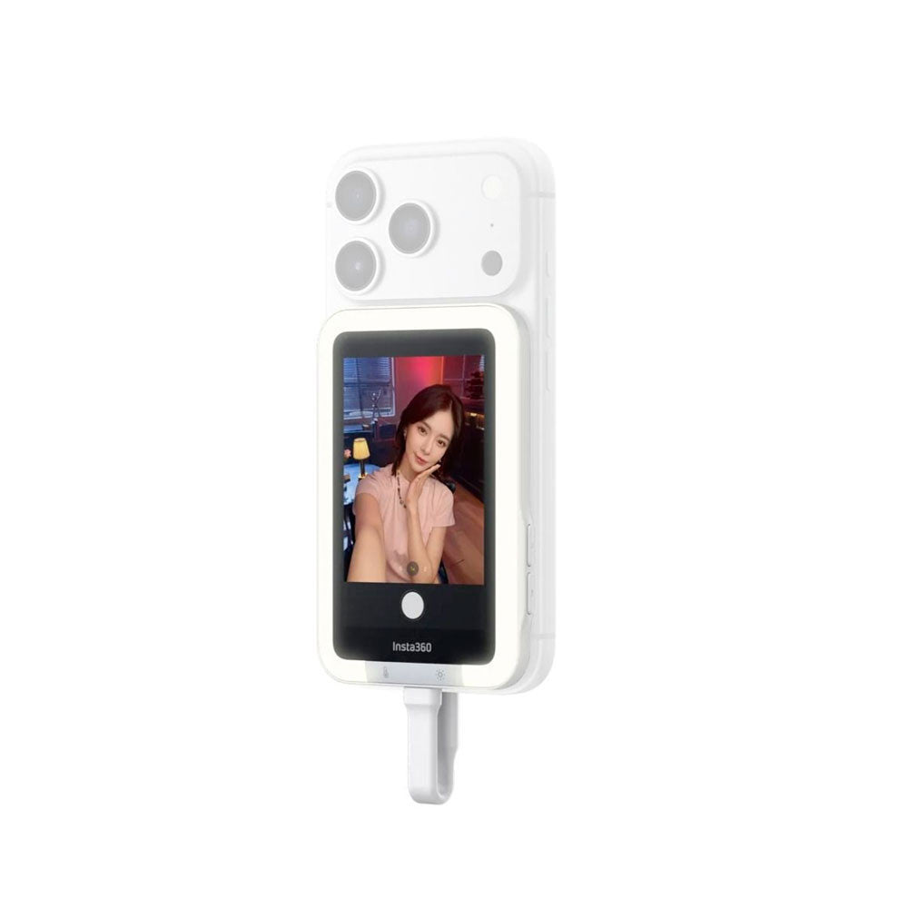 INSTA360 SNAP SELFIE SCREEN WITH LIGHT