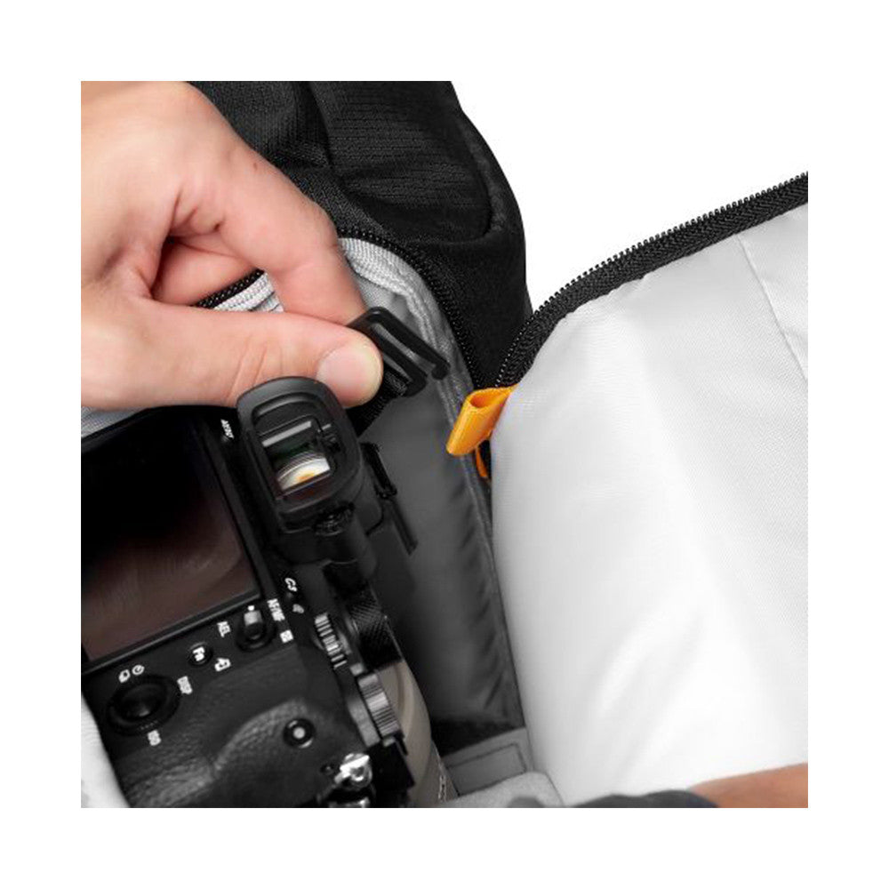 LOWEPRO Fastpack BP250 AW III Black