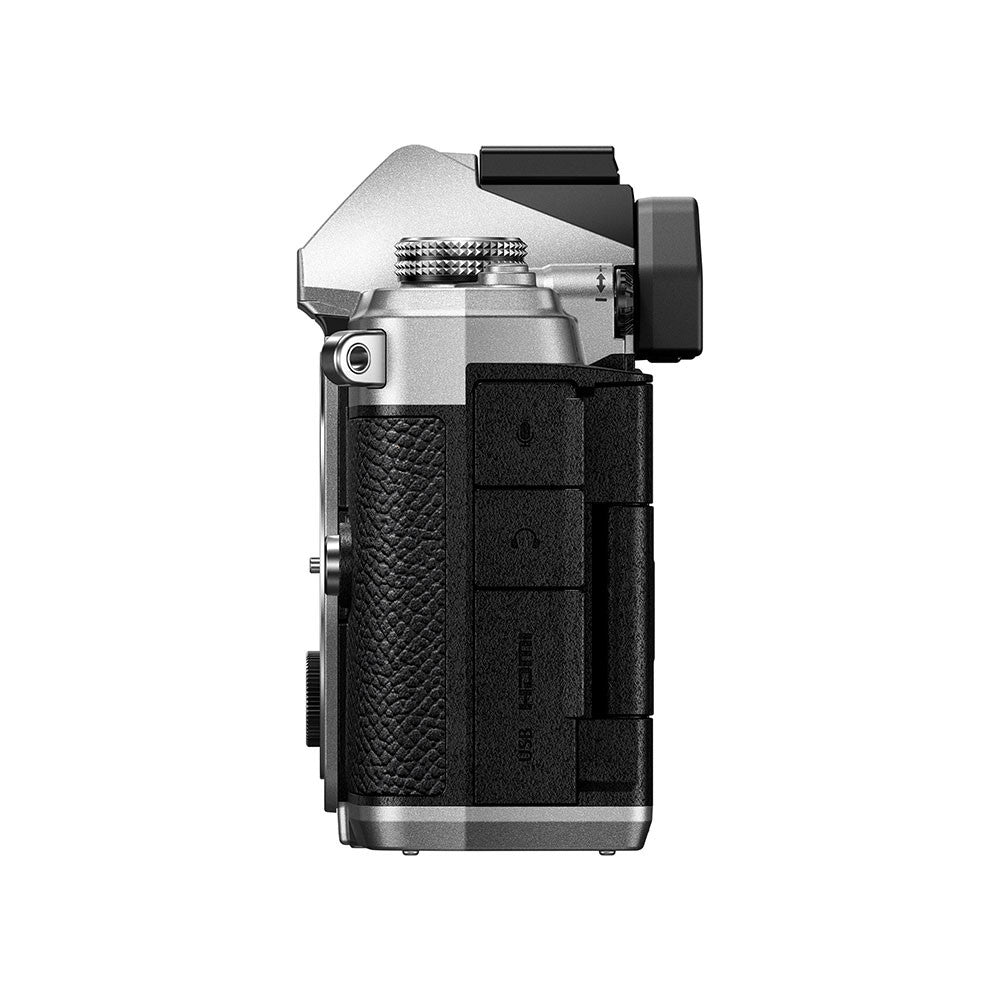 OM SYSTEM OM-3 Silver + Grip Leofoto
