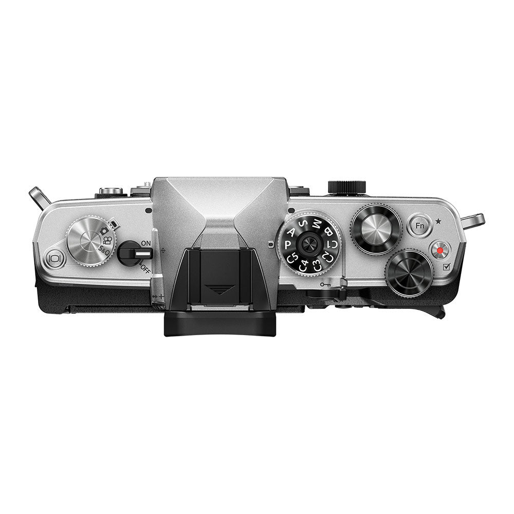 OM SYSTEM OM-3 Silver + Grip Leofoto