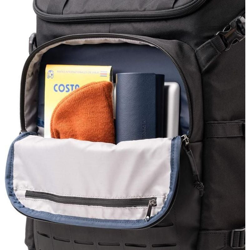 THINK TANK DARKLIGHT BACKPACK 20L BLACK